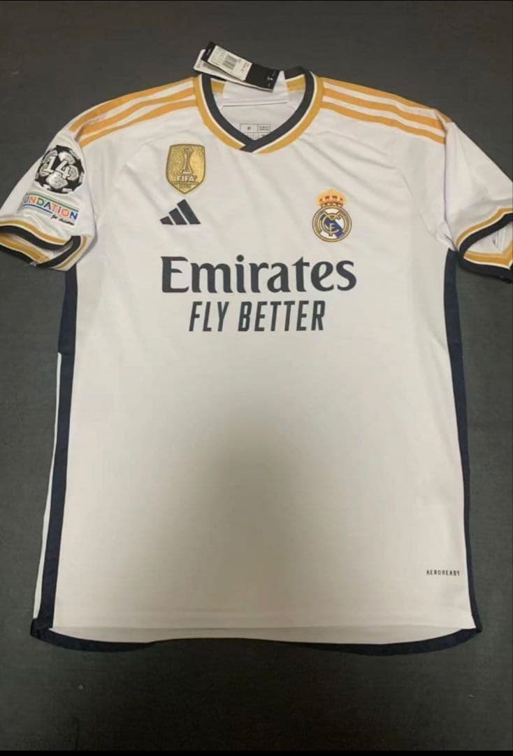 レアル・マドリード　トニ クロース　ラ・リーガ　ユニフォーム　8番