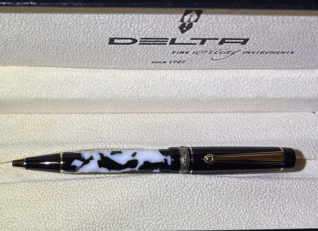 も*か様 DELTA デルタ ボールペン ビアンカ・エ・ネッラ専門店査定済み