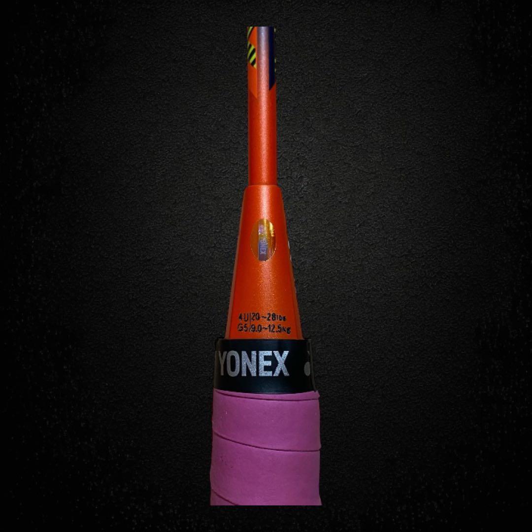 新品級✨YONEX ASTROX FEEL 4UG5 バドミントンラケット