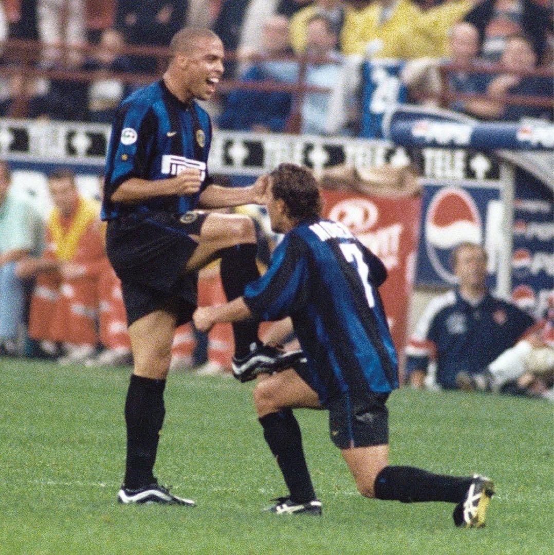 正規品 99/00 インテル•ミラノ ユニフォーム ロナウド Lサイズ