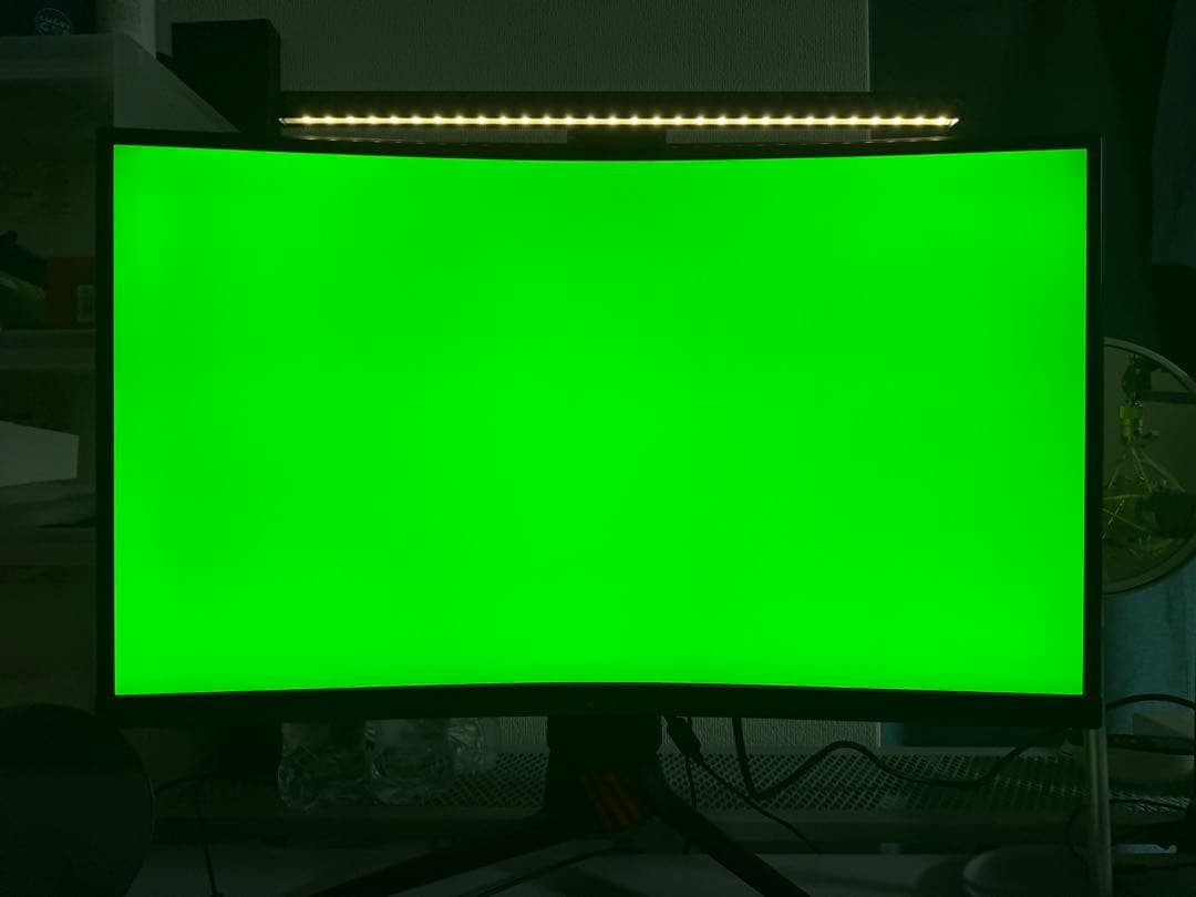 ディスプレイ・モニター本体 ASUS ROG STRIX XG27VQ 144hz