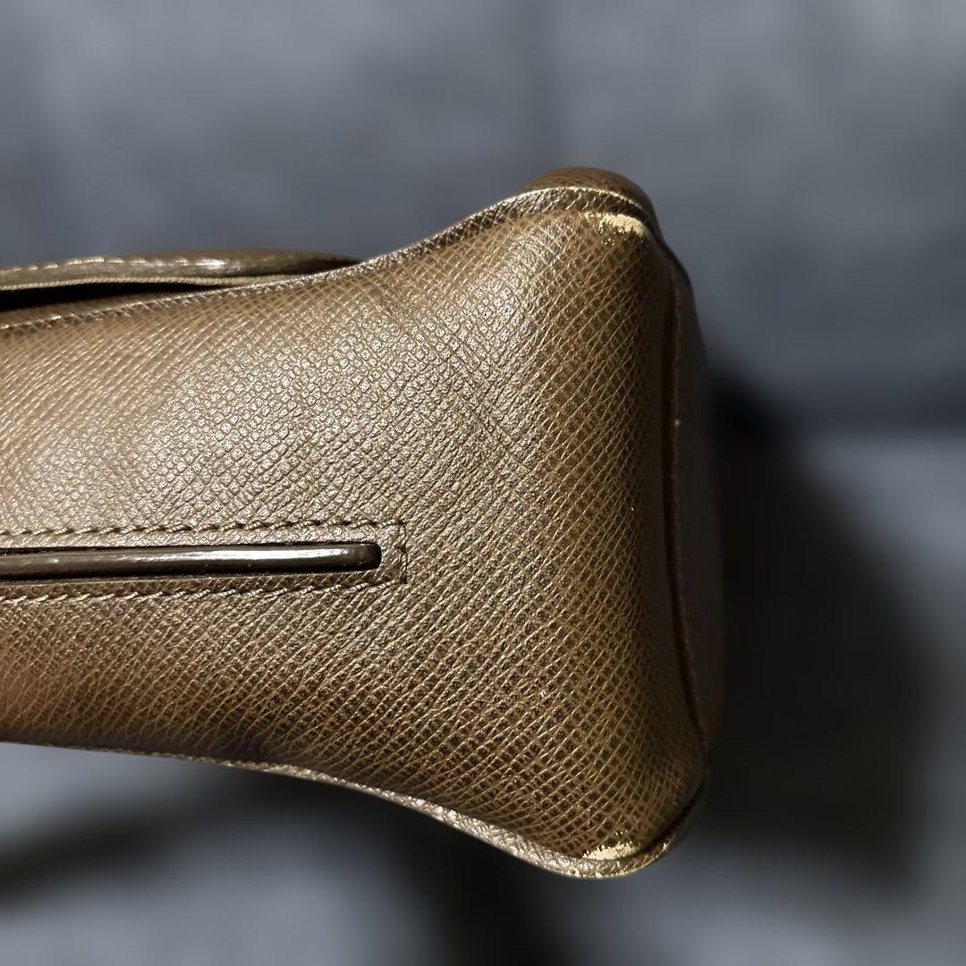 ルイヴィトン ロマン PM タイガ ショルダーバッグ M32852