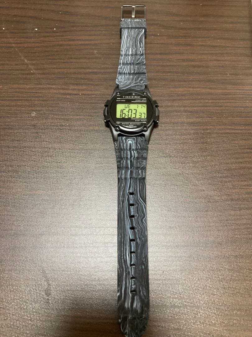 TIMEX ロンハーマン　デジタル腕時計