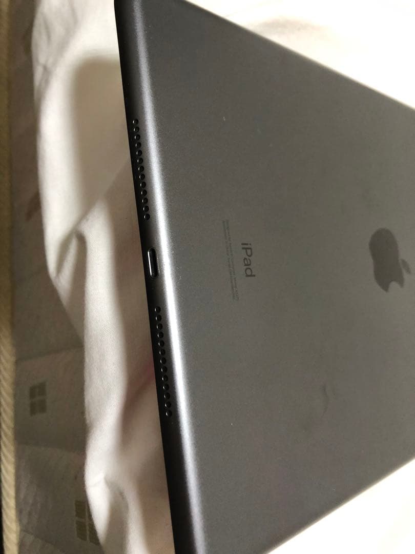 第8世代iPad 32GB
