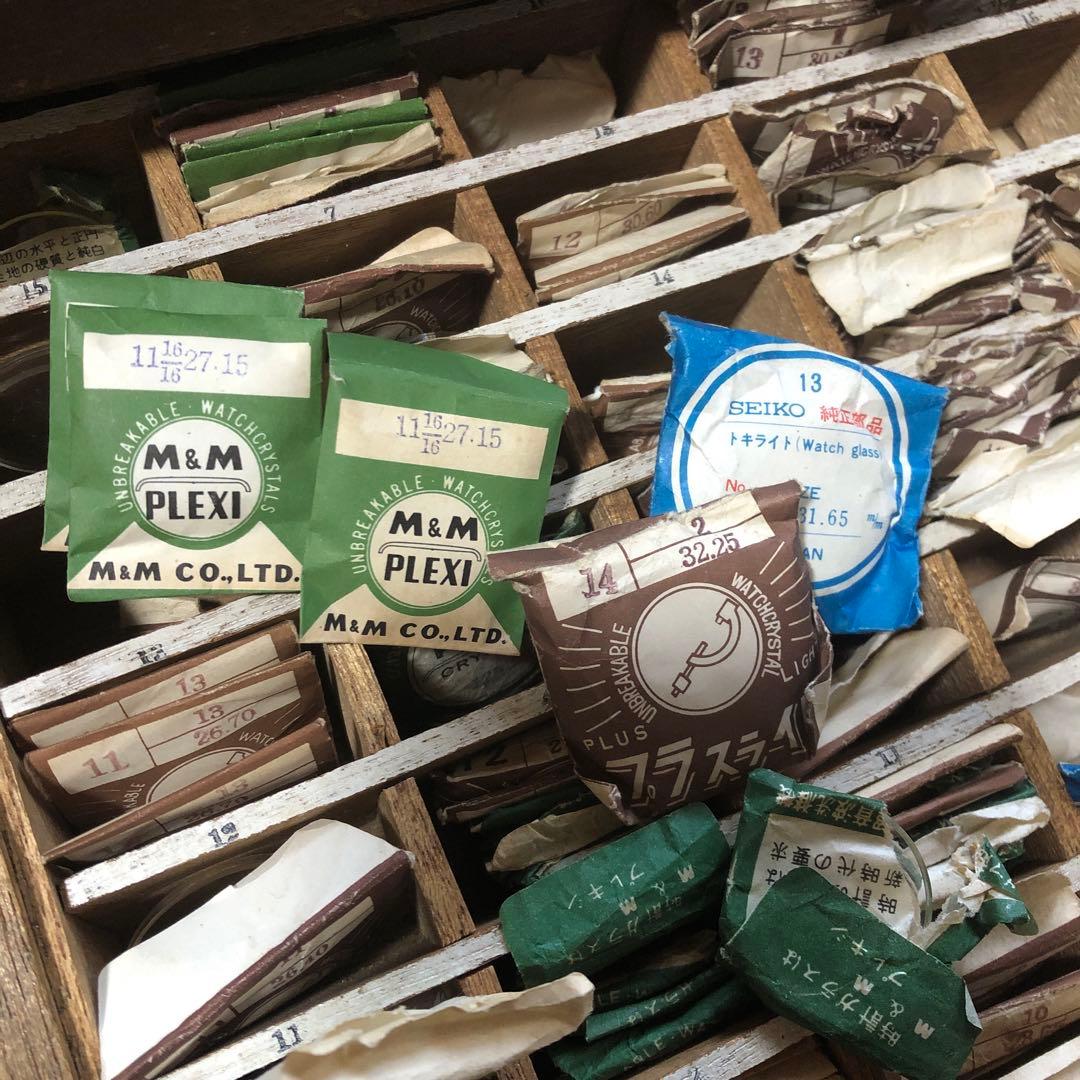 経年劣化プレキンM&Mガラス