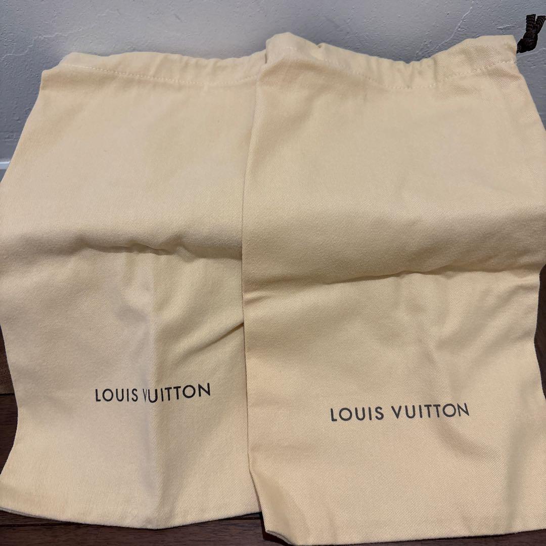 Louis Vuitton フラワー装飾ミュール