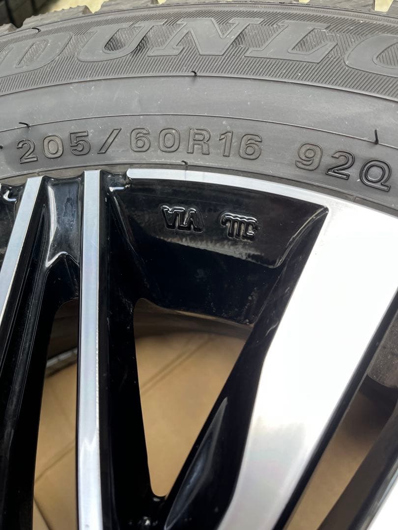 90ノアヴォクシー　MODELLISTA ホイールセット スタッドレス