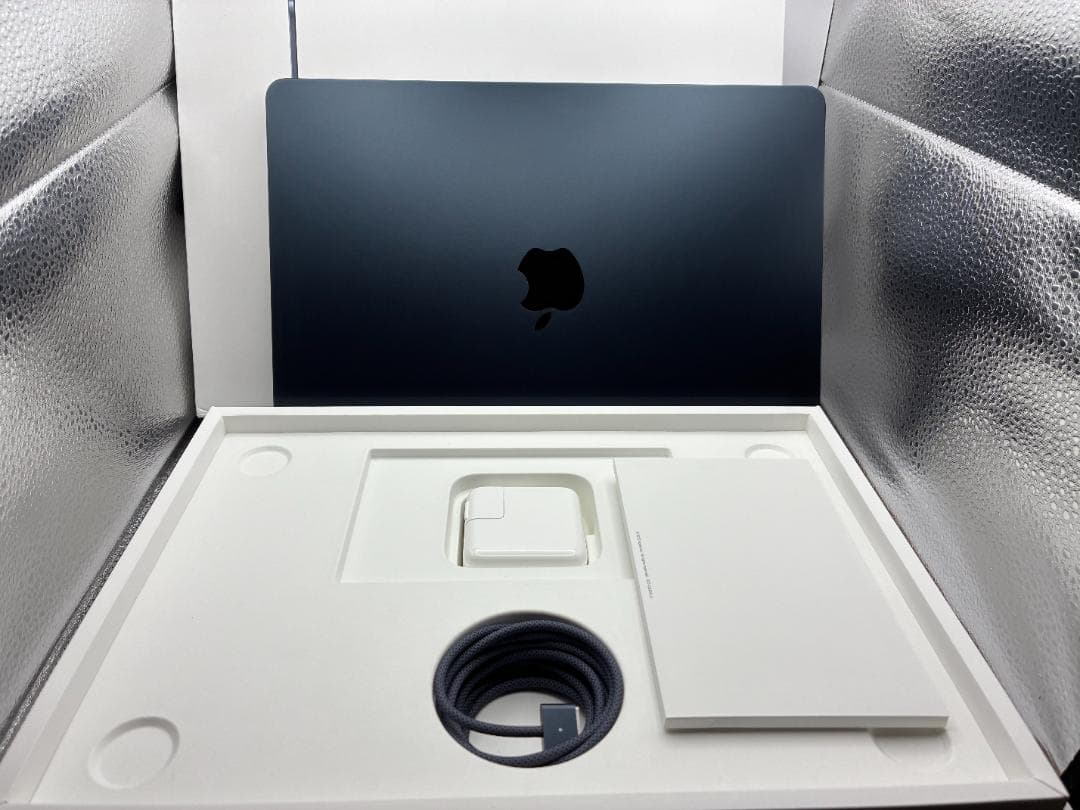 MacBook Air (M2 2022) MLY33J/A ミッドナイト