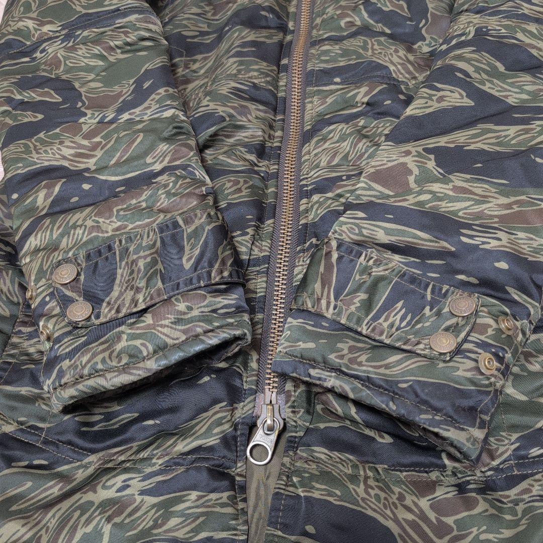 名作 ヒステリックグラマー ヒスガール プリマロフト モッズコート 迷彩