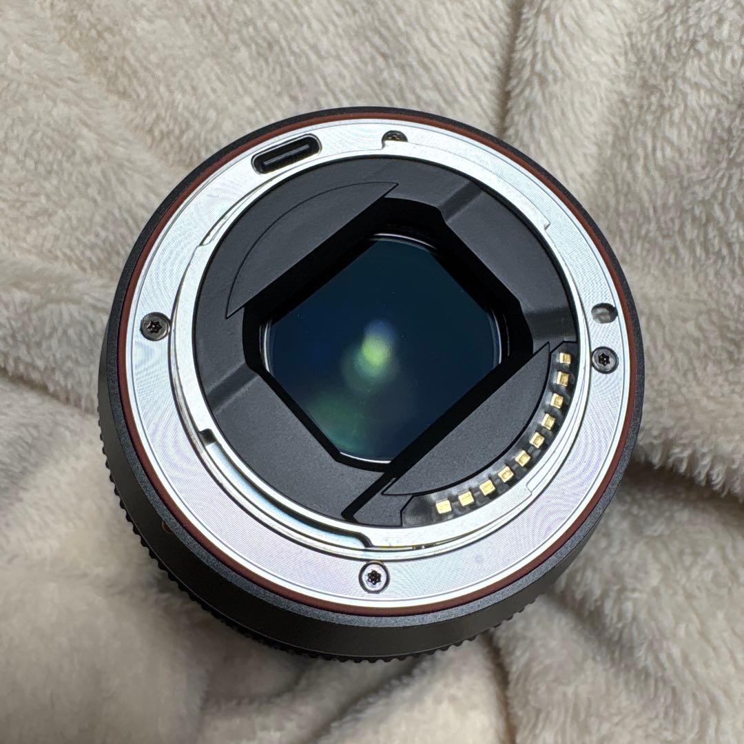 Viltrox af 75mm f/1.2 レンズ フード付き