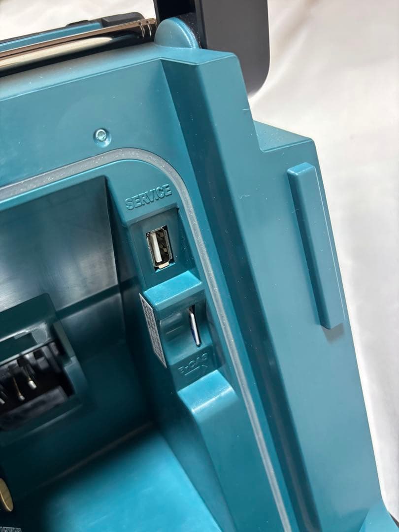 Makita 充電式ラジオ付テレビ　TV100 ポータブルテレビ・ラジオ