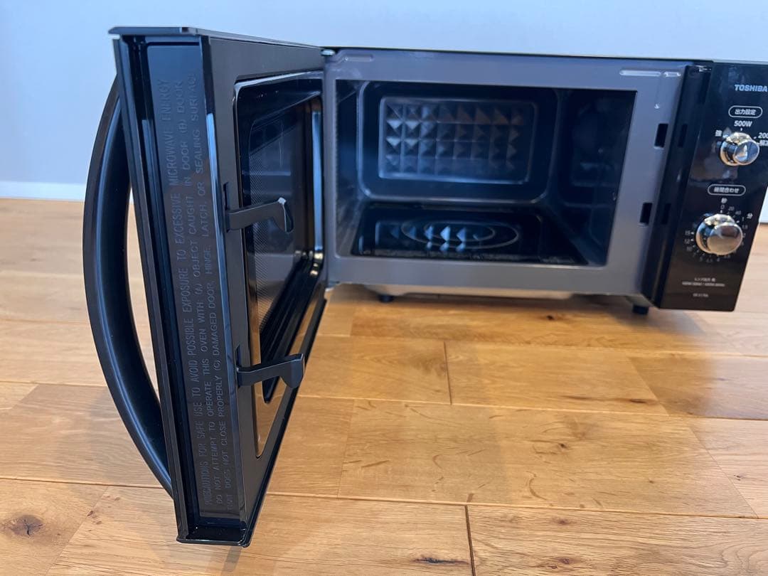 【新品】東芝電子レンジ　ER-S17E6