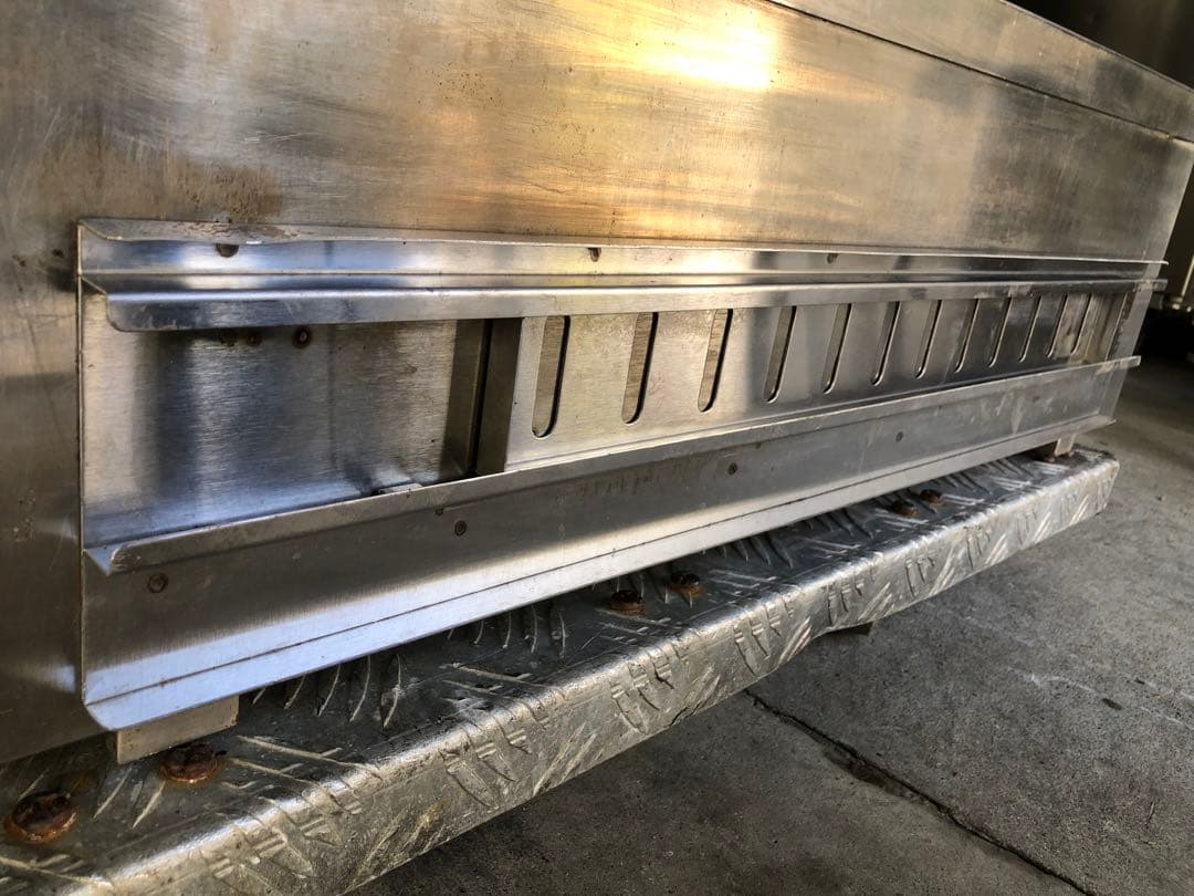 業務用　木炭コンロ　炭火コンロ　耐火レンガ