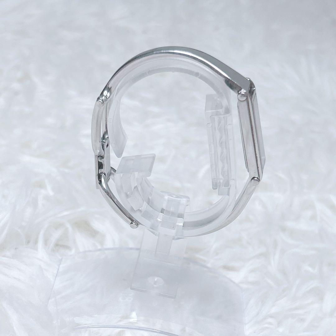 新品電池✨美品　GUCCI ブレスウォッチ　バングル　ピンクシェル　1500L