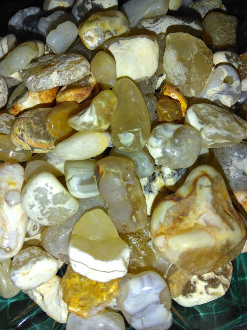 北海道各地産　瑪瑙　瑪瑙原石 鉱物標本　天然石　宝石　厳選美品