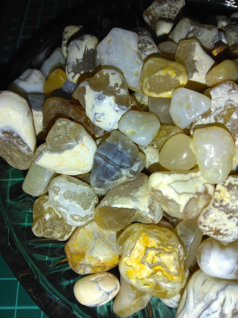 北海道各地産　瑪瑙　瑪瑙原石 鉱物標本　天然石　宝石　厳選美品