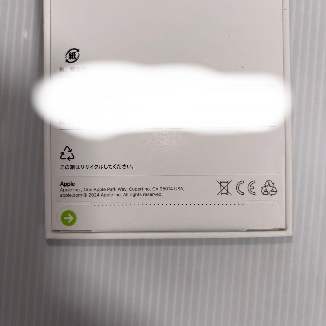 Apple iPhone 16 128GB 黒【新品・未開封】（SIMフリー）