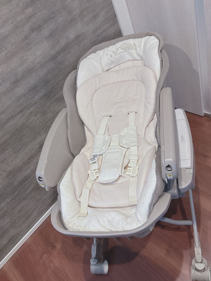 Aprica アップリカ ユラリズムオート