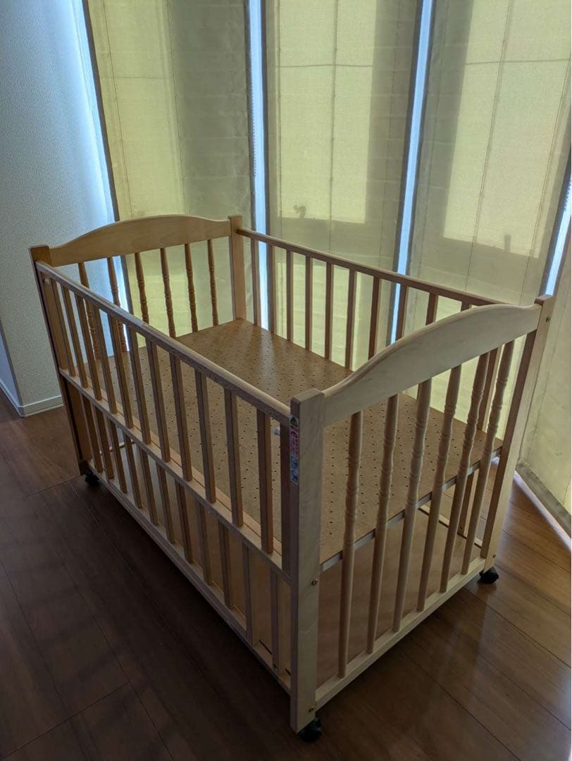 値下げ　ベビーベッド エリーゼ ナチュラル　日本製