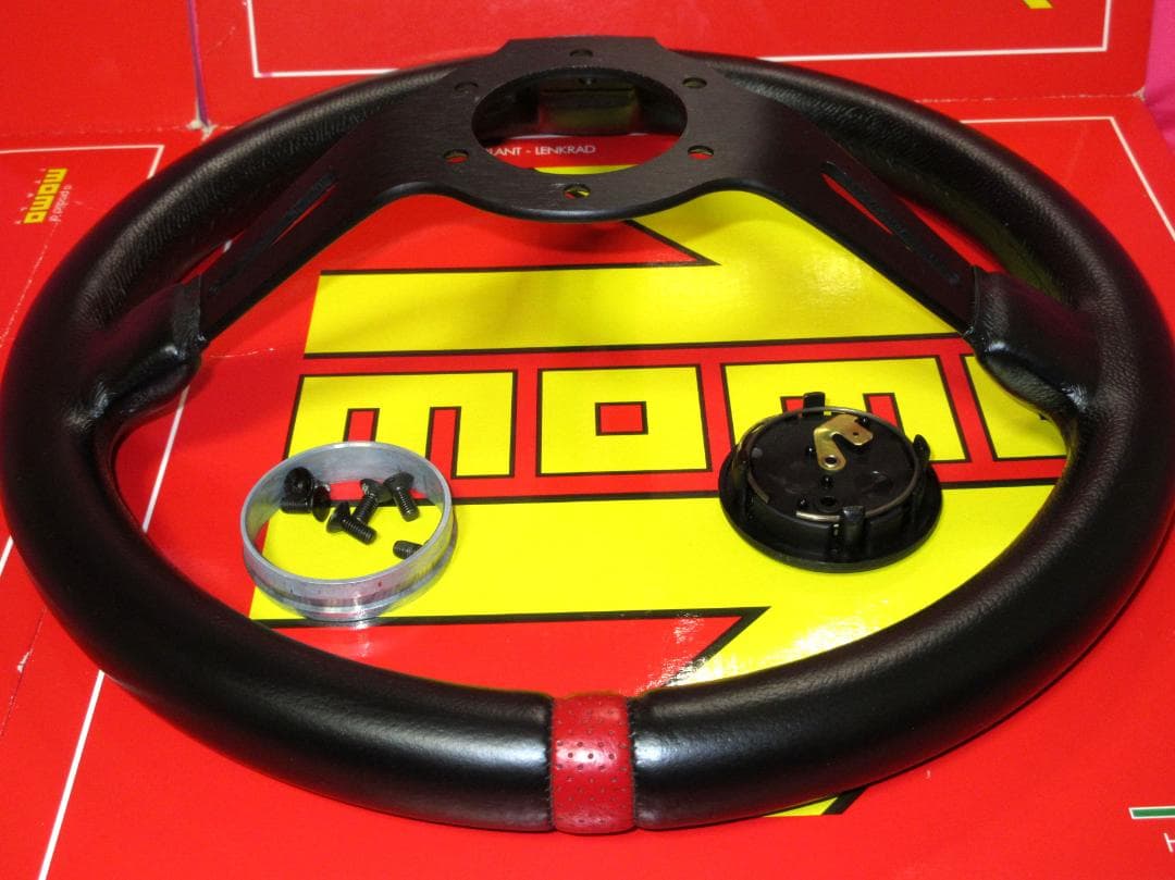 6177 正規品！MOMO Full Speed モモ フルスピード 小径33Φ