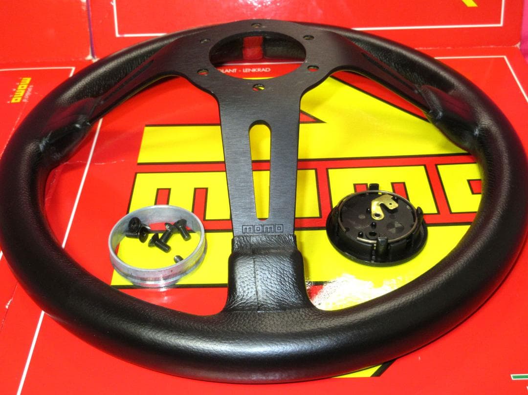 6177 正規品！MOMO Full Speed モモ フルスピード 小径33Φ