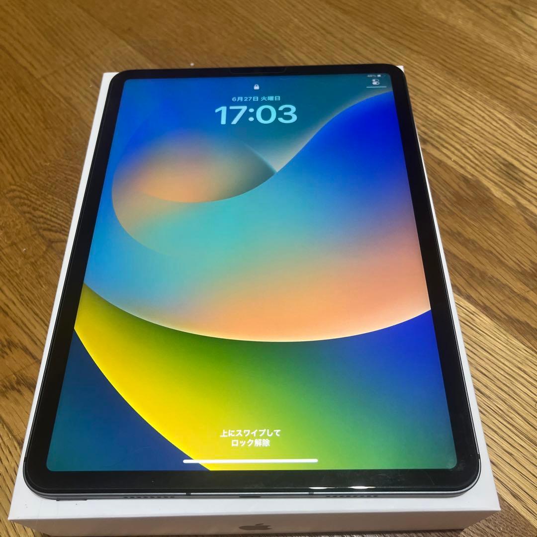 Apple 11インチiPad Pro Wi-Fi + Cellular