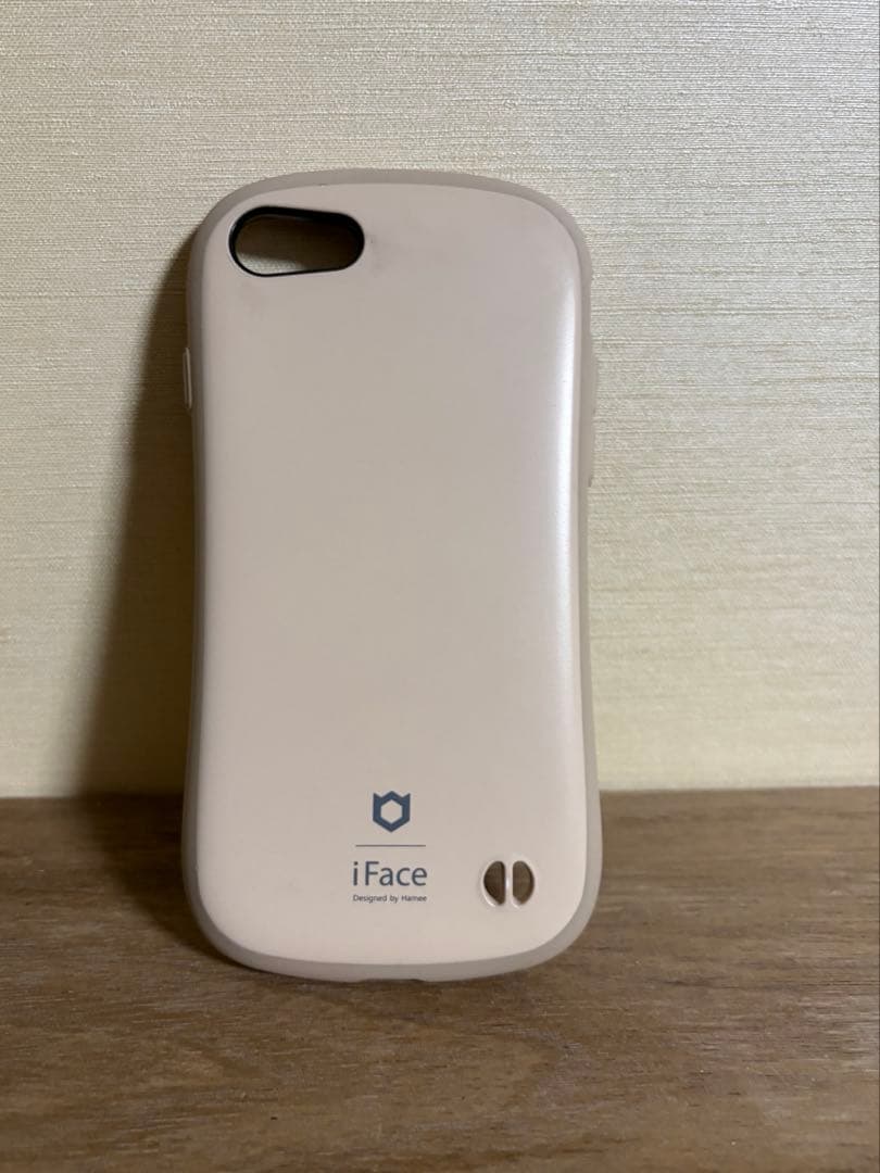 t*o様 iPhone SE 第二世代　ホワイト