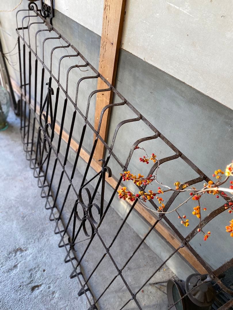 ビンテージ  アイアンフェンス  ※送料込みに変更します
