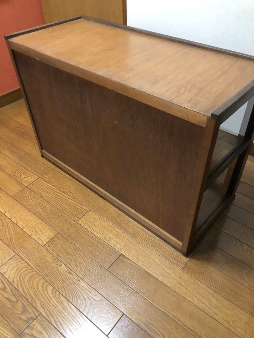 昭和レトロ古家具　ガラス3面仕様　飾り棚　ディスプレイ棚　収納棚