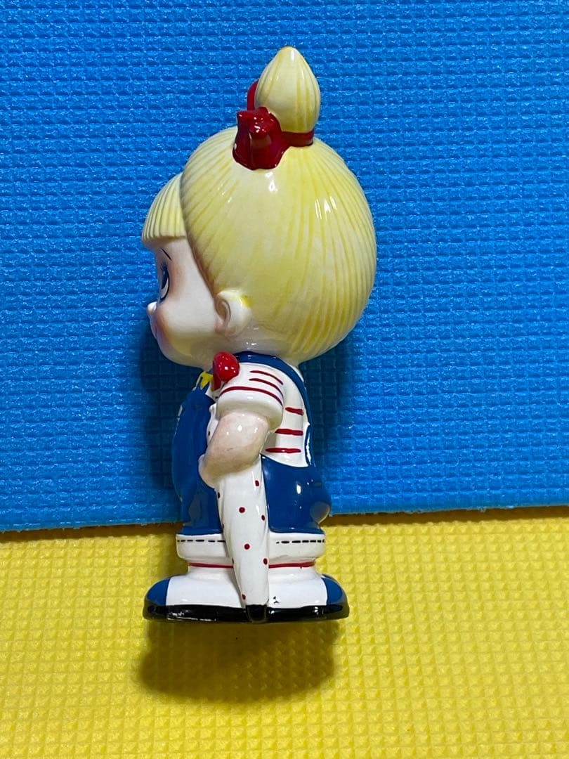 内藤ルネ　貯金箱　傘を持った女の子　JANE