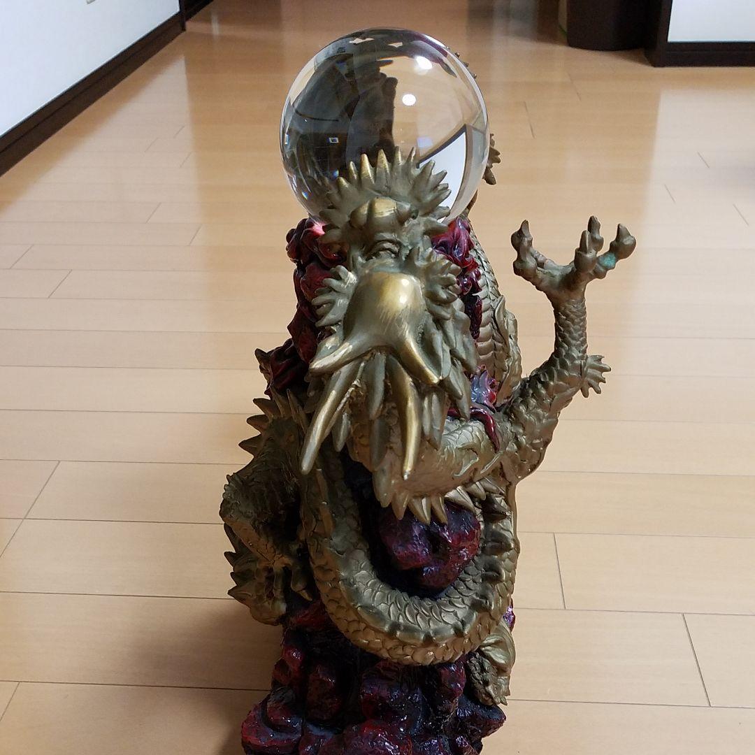 玉龍の置物