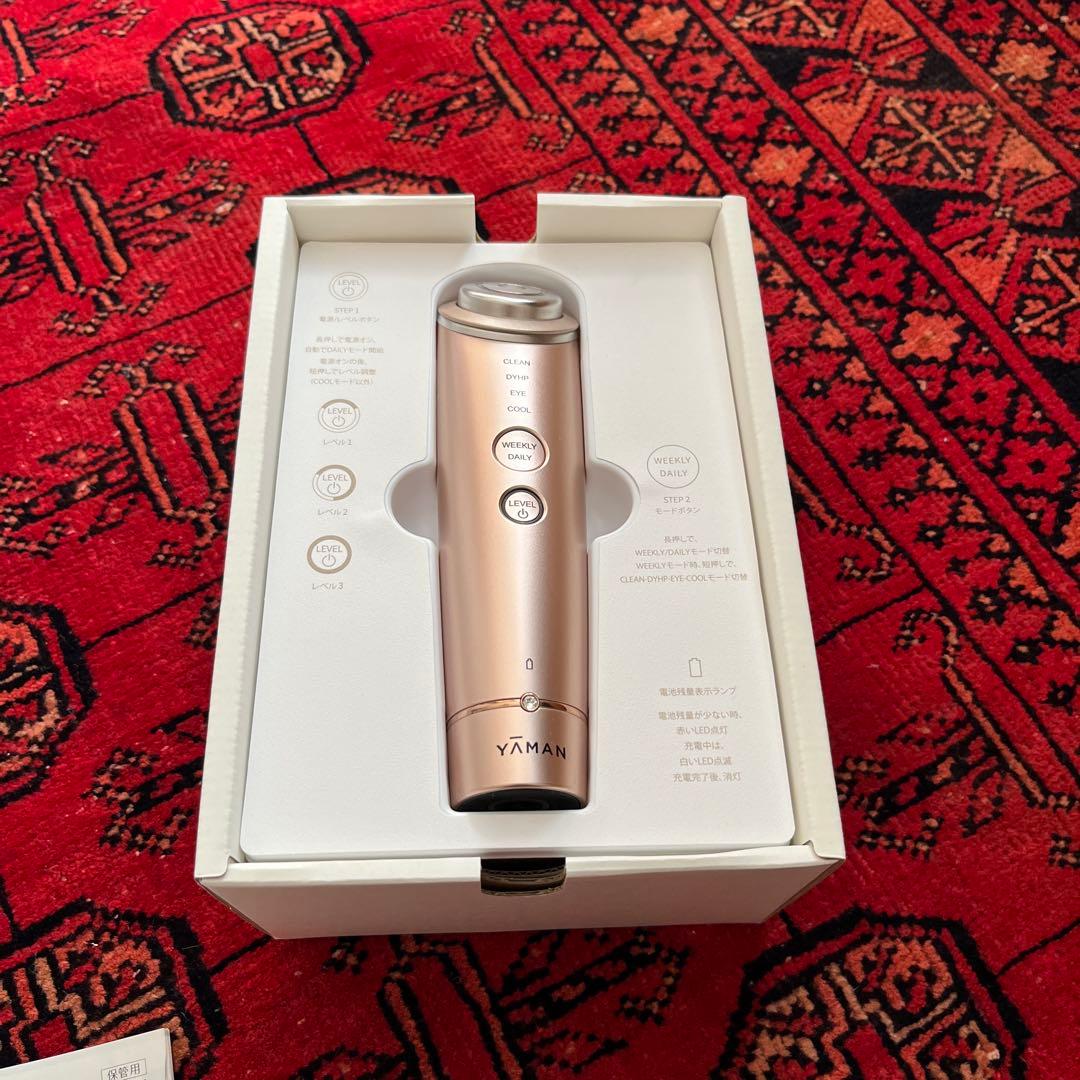 YAMAN 美顔器 フォトプラスシャイニーM18 充電ケーブル付き