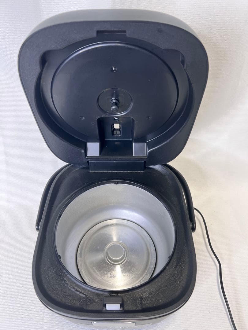 【美品】TIGER 炊飯器 JBS-B055 KL 5.4L 3合