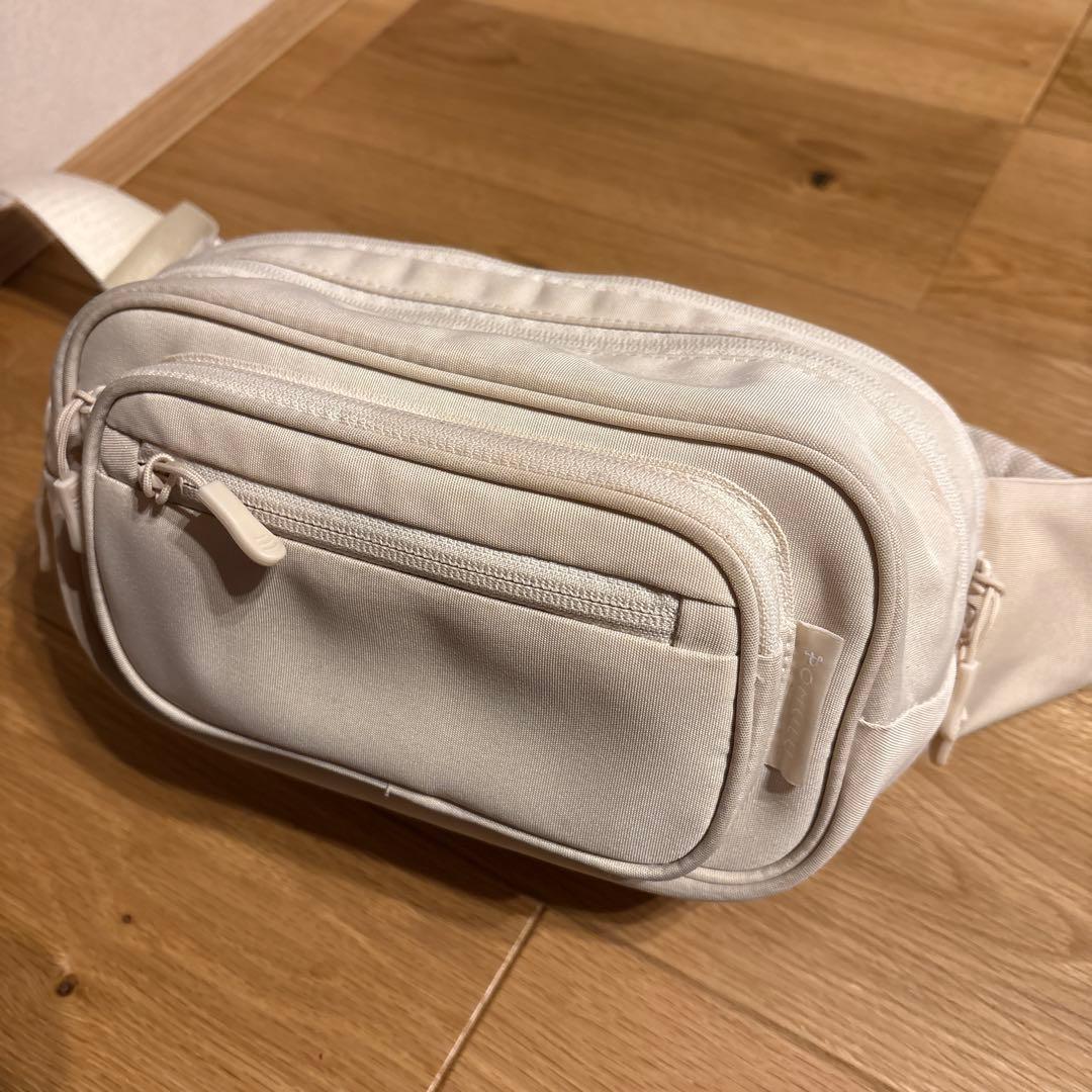 POMULU ベージュ ファニーパック　ヒップシート　だっこひも