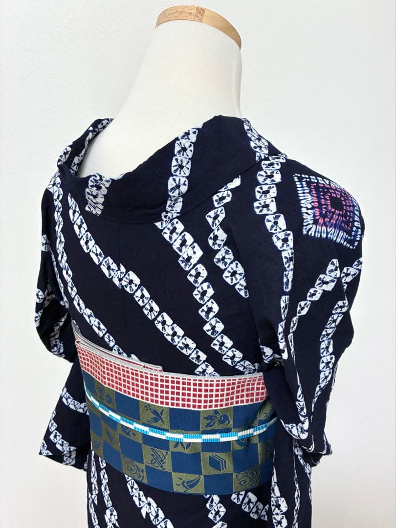 浴衣　有松鳴海絞り　流線にスクエア　裄67cm