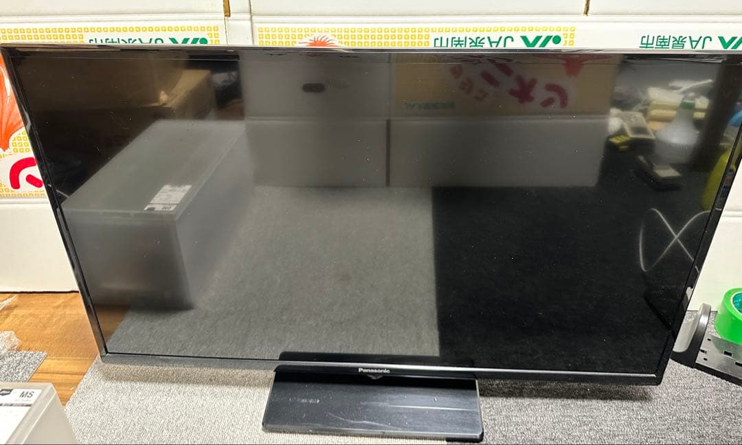 パナソニック　32V型テレビ TH-32C305 リモコン付き