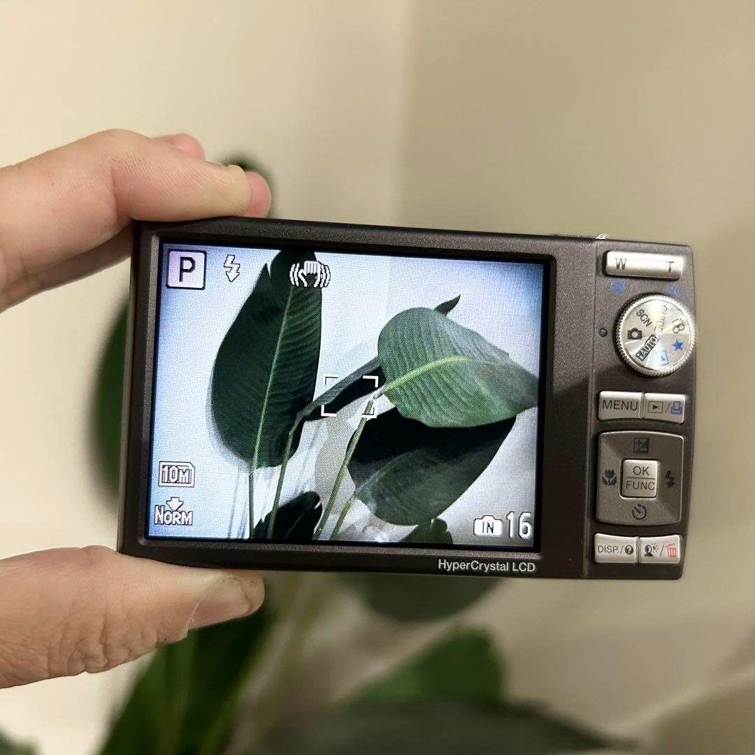 美品 OLYMPUS オリンパス μ ミュー 1060 シルバー デジカメ