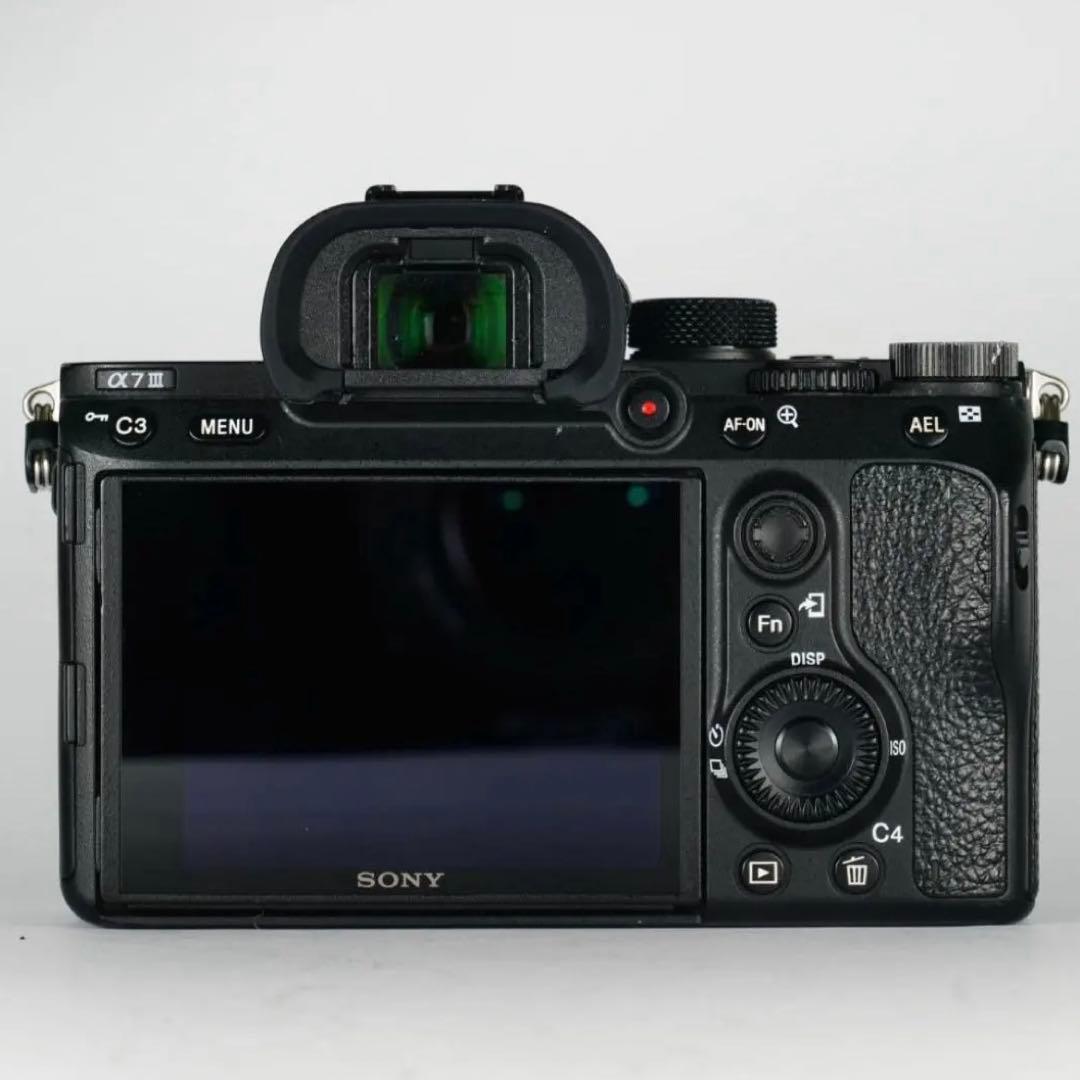 SONY α7 III ミラーレスカメラ レンズ付き