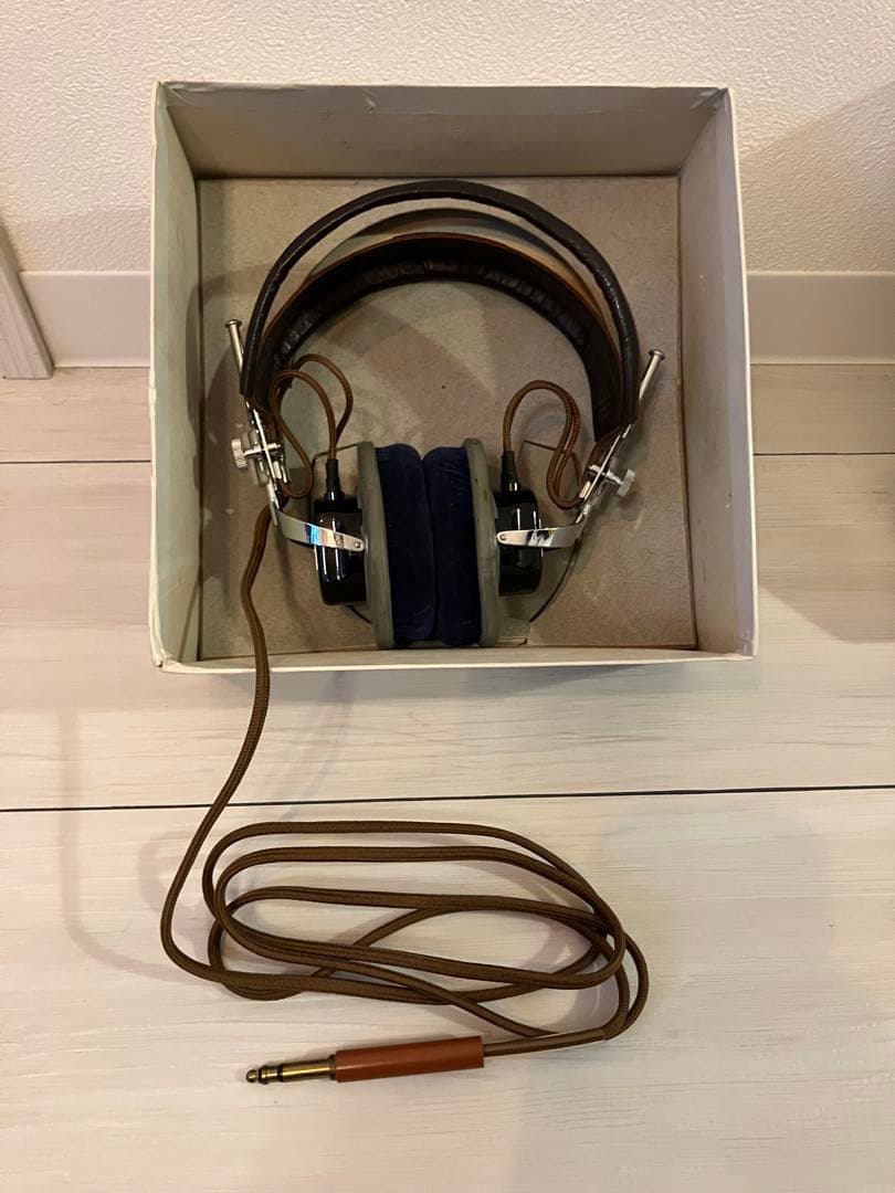 【週末値下げ】 ELEGA DR-631A ダイナミック有線ヘッドフォン