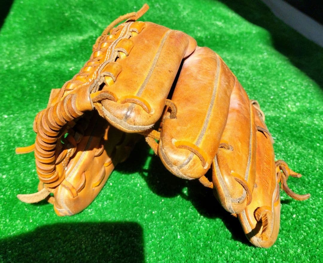 UNDER ARMOUR 軟式グローブ