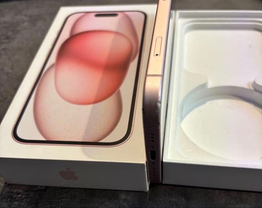 Apple iPhone15 128GB ピンク SiMフリー