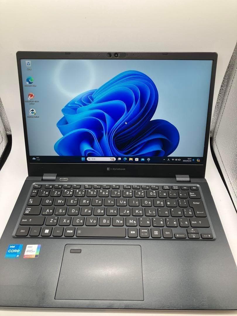 美品 超軽量 Dynabook 最上位 11世代 i5 16GB SSD
