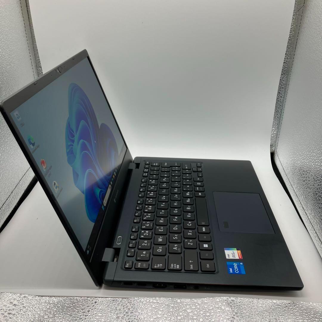 美品 超軽量 Dynabook 最上位 11世代 i5 16GB SSD