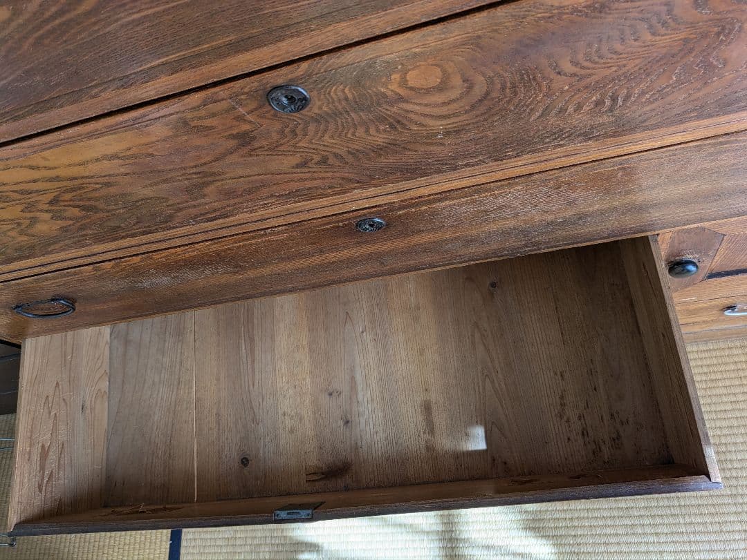 骨董品　木製和風箪笥　アンティーク　タンス