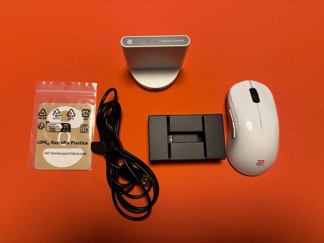 zowie U2-DW ホワイト