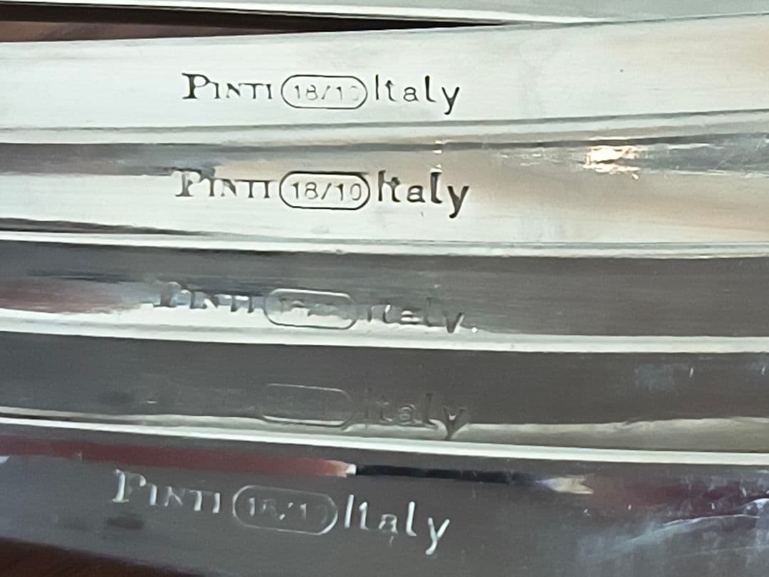 Pinti 18/10 ステンレスフォーク イタリア製42本セット