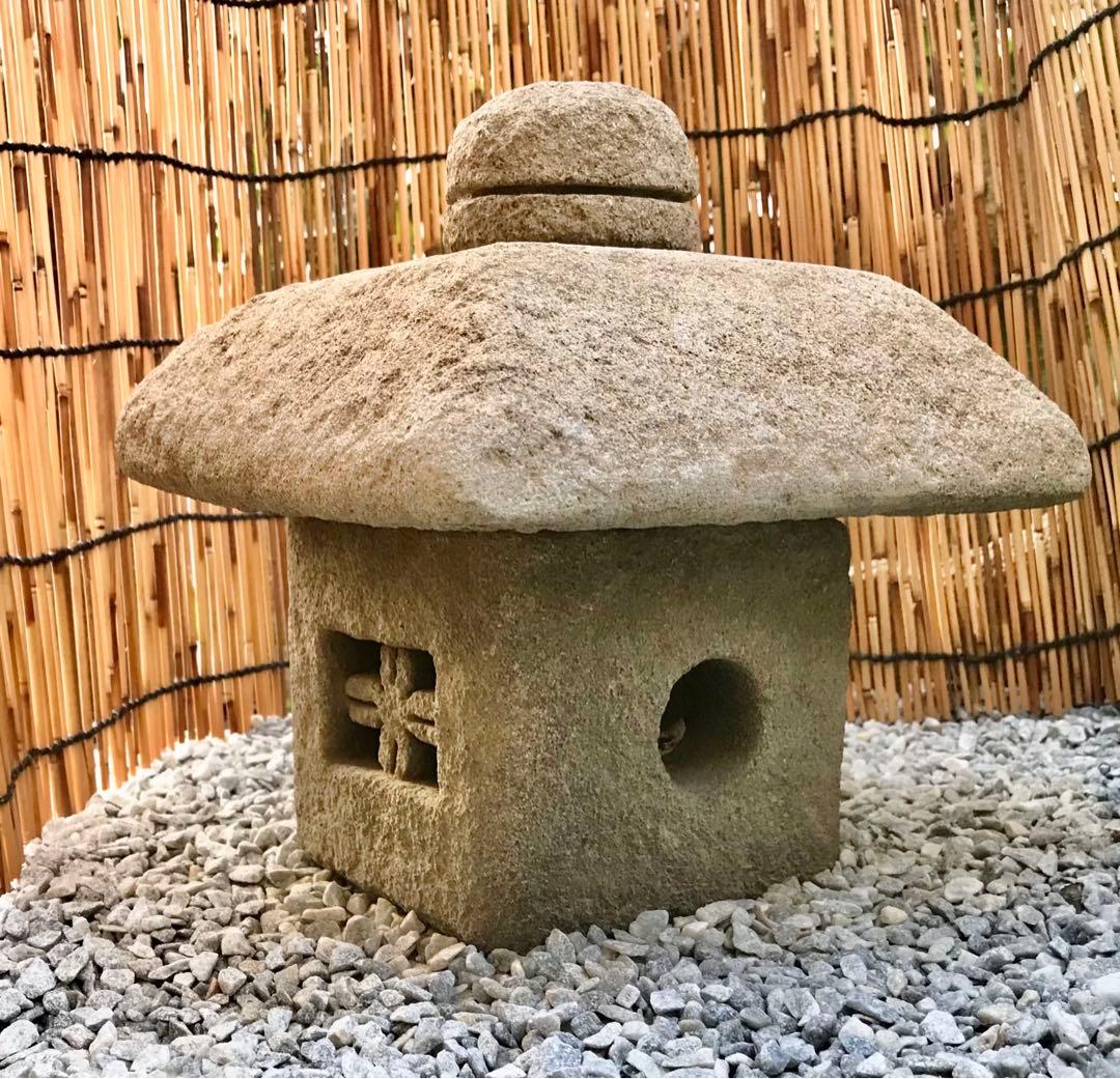 【石灯篭・屋上テラス灯篭・坪庭灯篭】庭石オブジェ置物箱庭ガーデニング造園飾り石