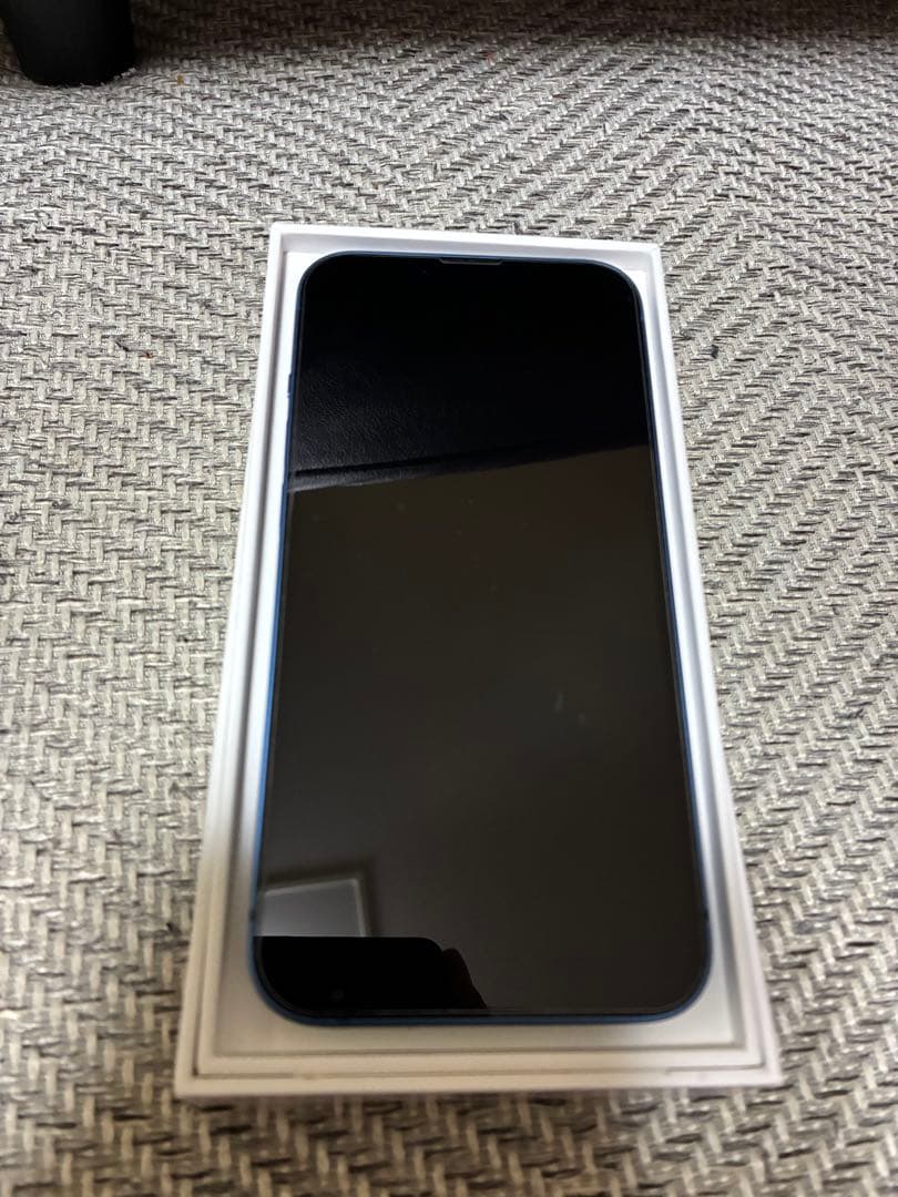 k*A様 【期間限定値下げ中】iPhone13 512GB ブルー　SIMフリー