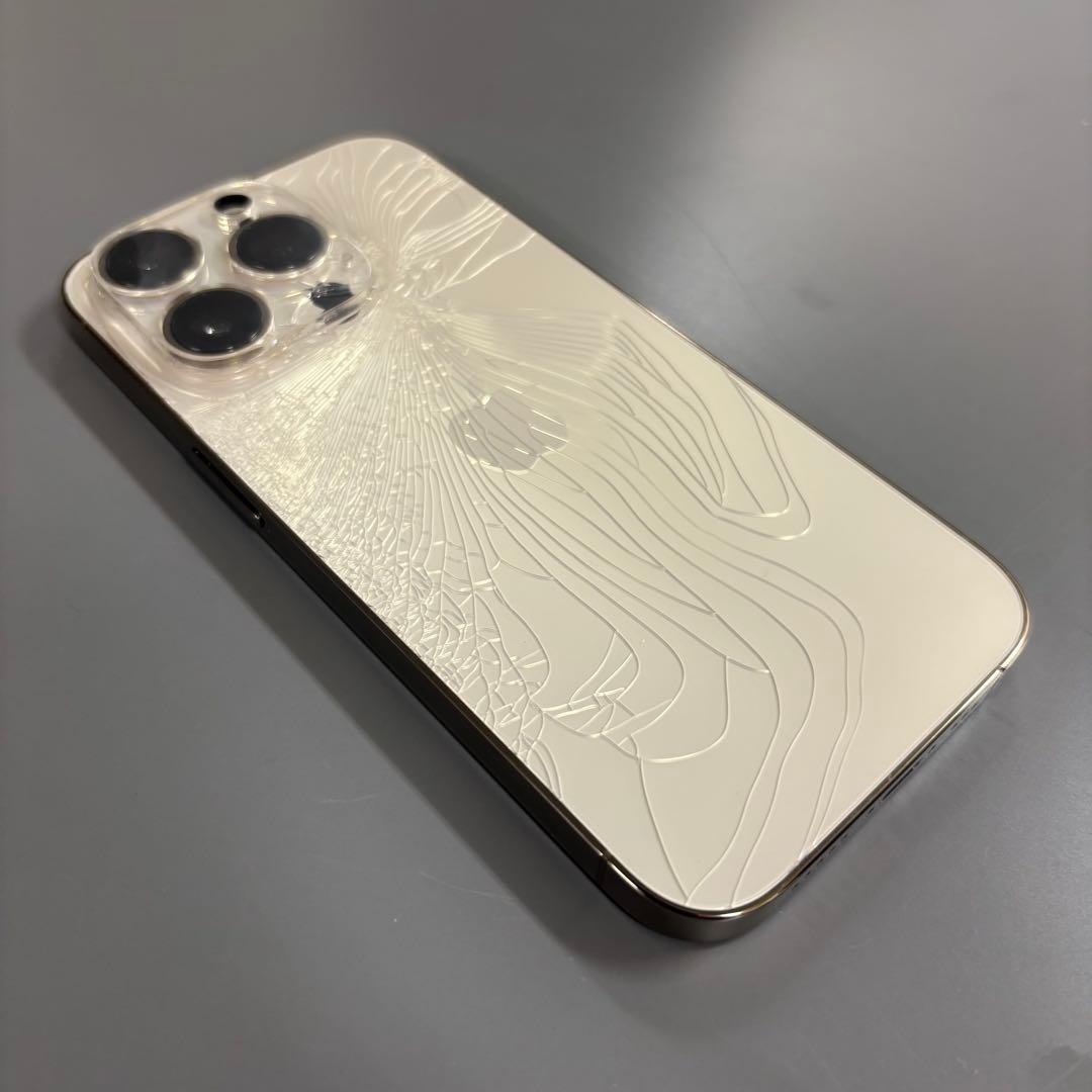 iPhone 14Pro 256GB【背面割れあり】