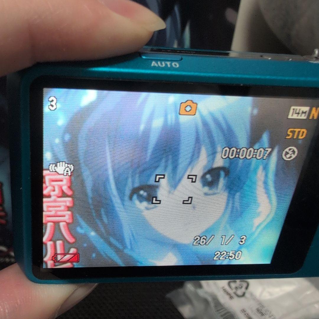 デジタルカメラ　涼宮ハルヒの消失コラボモデル　中古